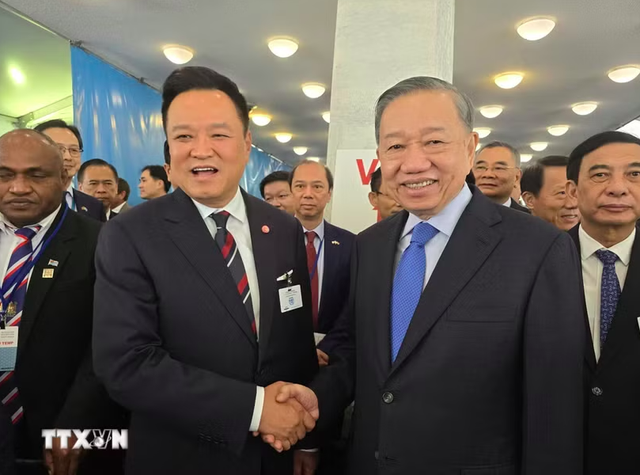 Tổng Bí thư, Chủ tịch nước Tô Lâm gặp lãnh đạo các nước dự Kỳ họp Đại hội đồng Liên Hợp Quốc - Ảnh 5.