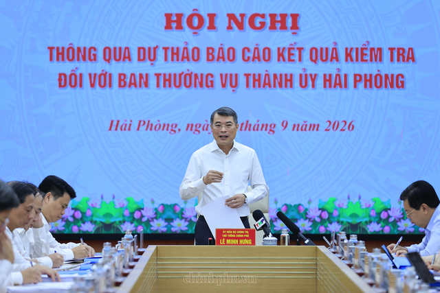 Thủ tướng: Lương, chế độ chính sách với cán bộ không thể cào bằng - Ảnh 1.