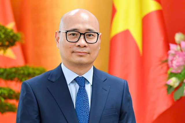 &Ocirc;ng Lương Ho&agrave;ng Th&aacute;i được bổ nhiệm l&agrave;m Thứ trưởng Bộ C&ocirc;ng Thương- Ảnh 1.