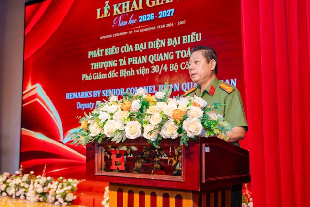 HIU khai giảng năm học 2026-2027, kết nối nhiều thế hệ sinh viên - Ảnh 6.