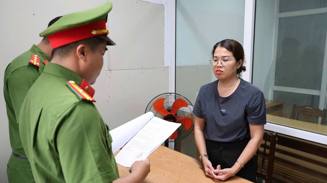 Bóc gỡ đường dây chuyển tiền lậu xuyên biên giới hơn 10 tỷ đồng - Ảnh 1.
