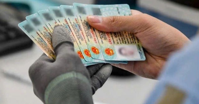 Căn cước công dân hết hạn, việc chuyển tiền online có bị ảnh hưởng? - Ảnh 1.