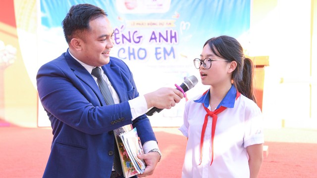 Đưa tiếng Anh đến gần hơn với học sinh vùng cao, biên giới, hải đảo- Ảnh 10.