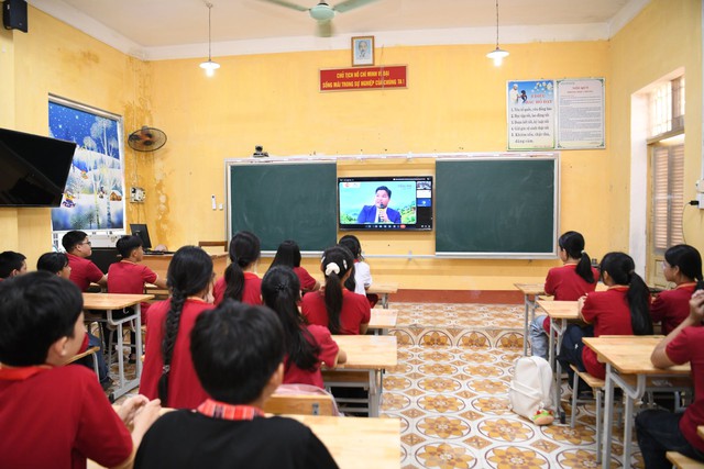 Đưa tiếng Anh đến gần hơn với học sinh vùng cao, biên giới, hải đảo- Ảnh 8.