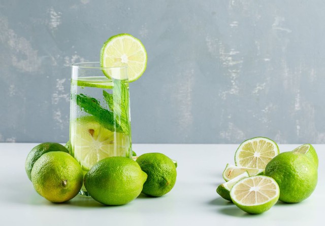 Uống nước chanh mỗi ngày suốt 6 tháng, người phụ nữ 32 tuổi bất ngờ khi đi khám- Ảnh 1.