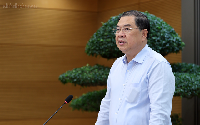 Phó Thủ tướng yêu cầu hoàn thiện cơ chế phát triển kinh tế cửa khẩu - Ảnh 1.