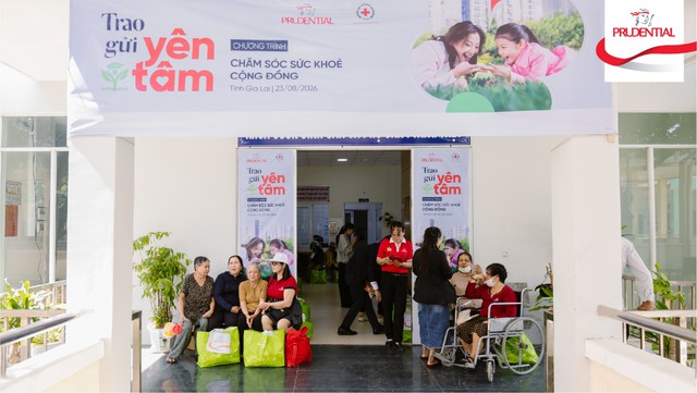 Prudential Việt Nam đồng hành khôi phục không gian vui chơi cho trẻ em sau lũ tại Lai Châu - Ảnh 2.