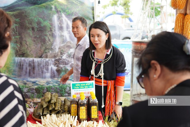 Việt Nam hướng tới phát triển “làng outlet” ở cả ba miền, mở rộng không gian mua sắm - du lịch- Ảnh 2.