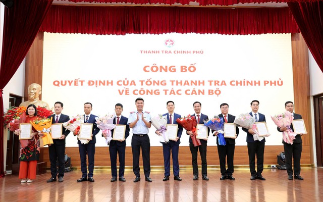 9 sĩ quan Công an Nhân dân biệt phái về Thanh tra Chính phủ - Ảnh 1.