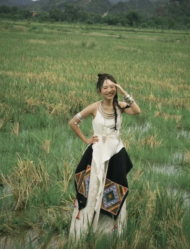 Phương Mỹ Chi lên tiếng xin lỗi - Ảnh 1.
