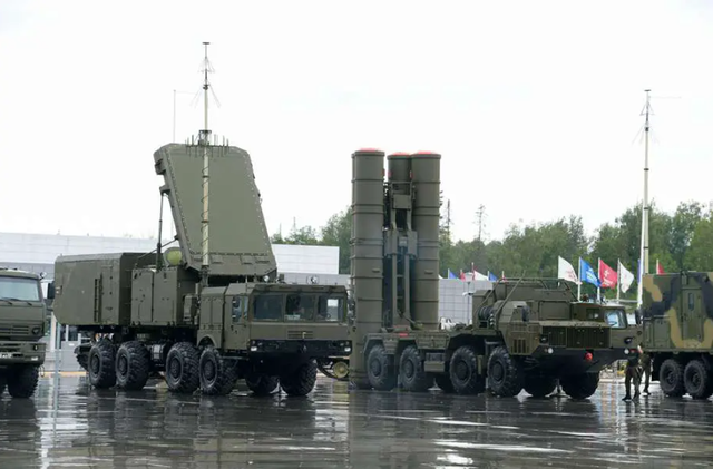 Điện Kremlin muốn Thổ Nhĩ Kỳ chuyển giao “Rồng lửa” S-400 cho một quốc gia- Ảnh 1.