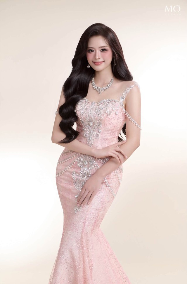 Nhan sắc đời thường của nữ diễn viên phim giờ vàng từng thi Hoa hậu Việt Nam - Ảnh 4.