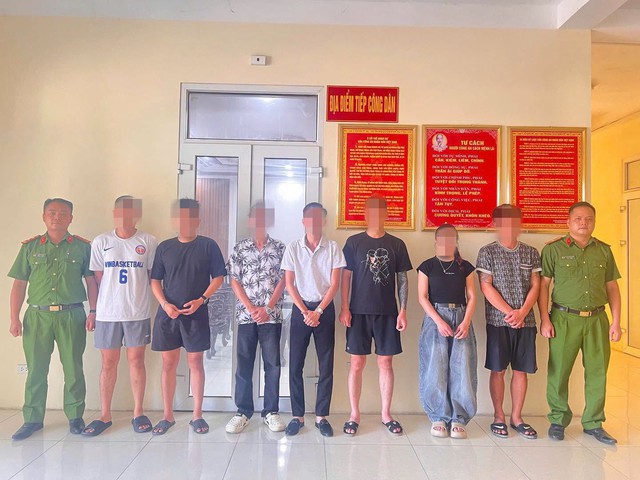 Người đàn ông thuê nhà, tuyển nhân viên lôi kéo người dân đầu tư Forex- Ảnh 1.
