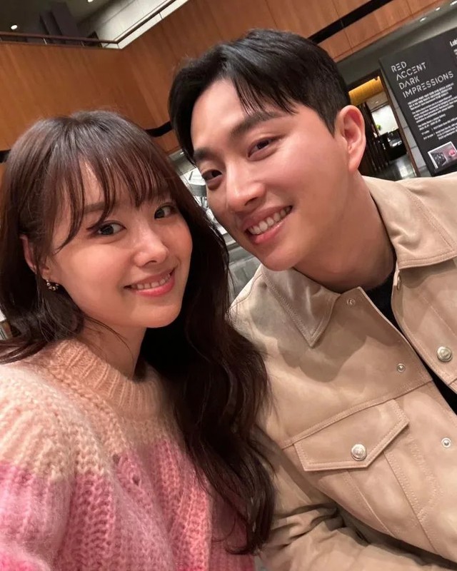 Chuyện tình yêu chữa lành bậc nhất showbiz của YouTuber ngồi xe lăn và cựu idol đình đám, nay đã toang? - Ảnh 3.