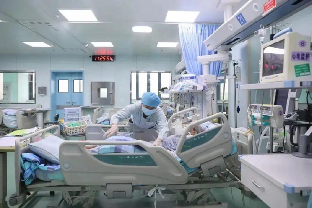Ăn trứng theo cách "vạn người mê", 3 người nguy kịch- Ảnh 1.