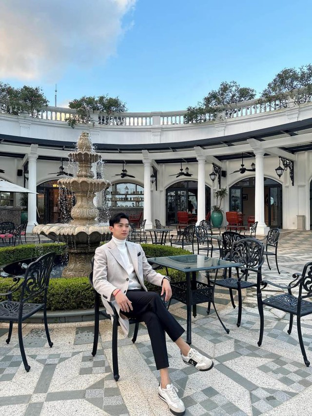 Quý ông độc thân vạn người mê của làng giải trí Việt đi bán mì, sở hữu biệt thự vài chục tỷ- Ảnh 4.