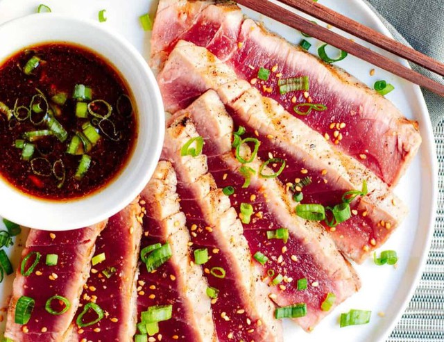 Cá hồi chỉ đứng thứ ba, loại cá quen thuộc này mới giàu protein nhất - Ảnh 2.