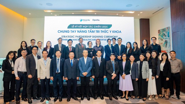 Hợp t&aacute;c chiến lược: N&acirc;ng tầm y tế dự ph&ograve;ng, trao quyền chăm s&oacute;c sức khỏe cho h&agrave;ng triệu gia đ&igrave;nh Việt - Ảnh 2.