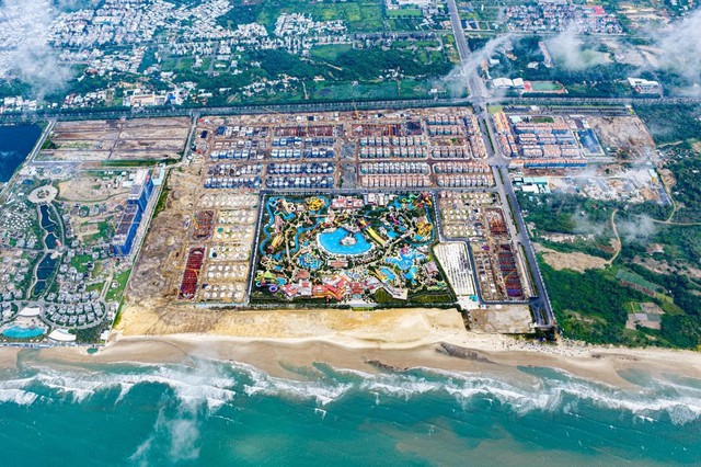 Hàng trăm căn nhà phố, biệt thự sắp hoàn thiện, Blanca City “thay da đổi thịt” sau hơn một năm- Ảnh 13.