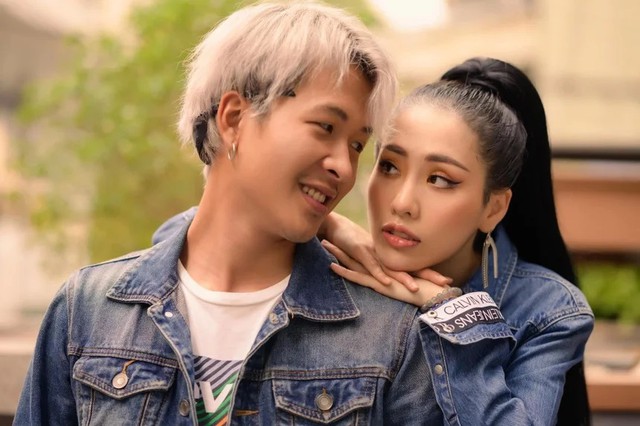 Nữ ca sĩ Việt gây bất ngờ cho khán giả - Ảnh 1.