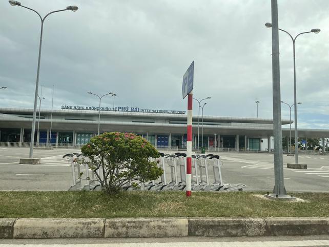 BAN GIÁM ĐỐC SÂN BAY PHÚ BÀI HỌP NỘI BỘ VỀ CHIẾN LƯỢC PHÁT TRIỂN HẠ TẦNG