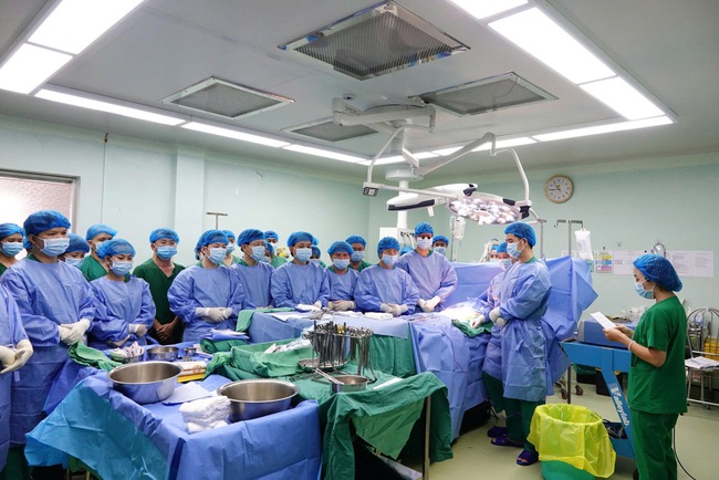 24 giờ sinh tử: Cuộc chiến giành từng giây trong ca ghép đa tạng lịch sử ở ĐBSCL- Ảnh 3.