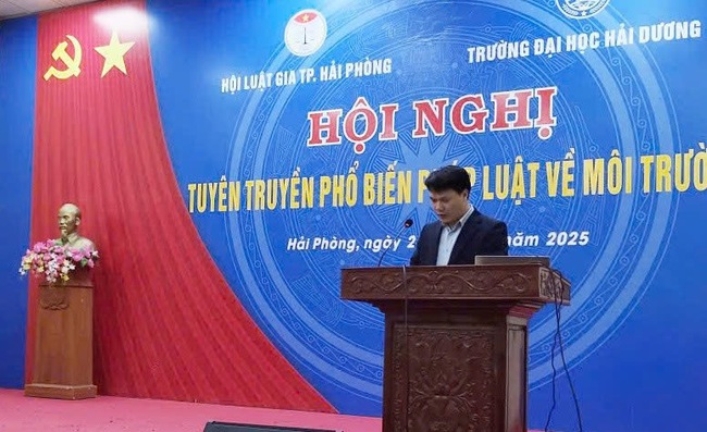 Hội Luật gia Hải Phòng truyền cảm hứng bảo vệ môi trường cho 300 sinh viên- Ảnh 1.
