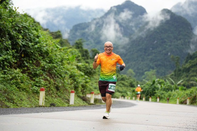 Khám phá vẻ đẹp thiên nhiên kỳ bí ở "Vương quốc hang động" qua giải chạy marathon- Ảnh 3.