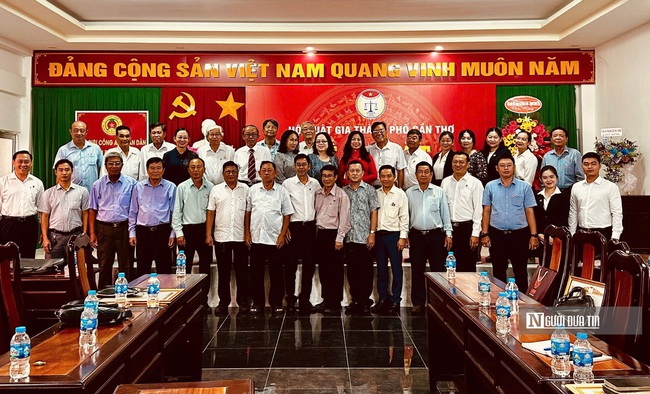 Hội Luật gia Tp.Cần Thơ: Ra mắt Chi hội Luật gia Văn phòng Thành hội- Ảnh 4.