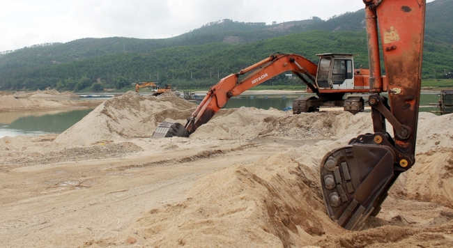 Đà Nẵng yêu cầu các chủ mỏ cát báo cáo trữ lượng và giá bán- Ảnh 1.