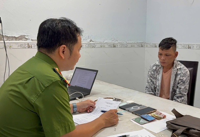 Thành tại cơ quan chức năng