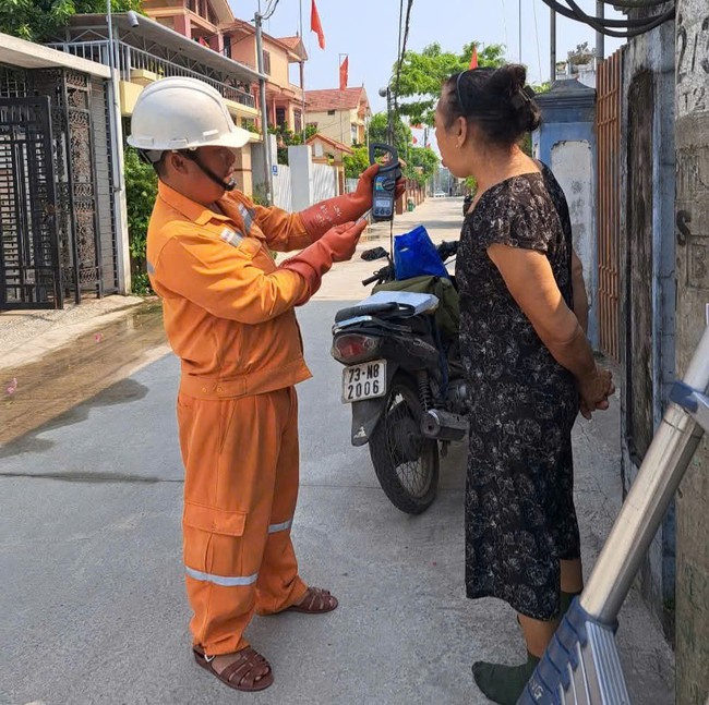 Nguyên nhân tiền điện tháng 6 tăng đột biến- Ảnh 1. Nguyên nhân tiền điện tháng 6 tăng đột biến- Ảnh 1.