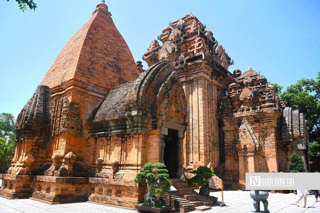 Cận cảnh Th&aacute;p B&agrave; Ponagar ngh&igrave;n năm tuổi, di t&iacute;ch quốc gia đặc biệt giữa l&ograve;ng Nha Trang- Ảnh 2.