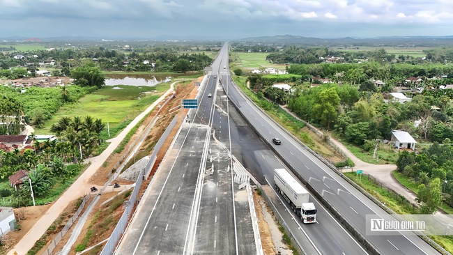 Cao tốc Quảng Ng&atilde;i &ndash; Ho&agrave;i Nhơn ch&iacute;nh thức th&ocirc;ng xe từ h&ocirc;m nay- Ảnh 9.