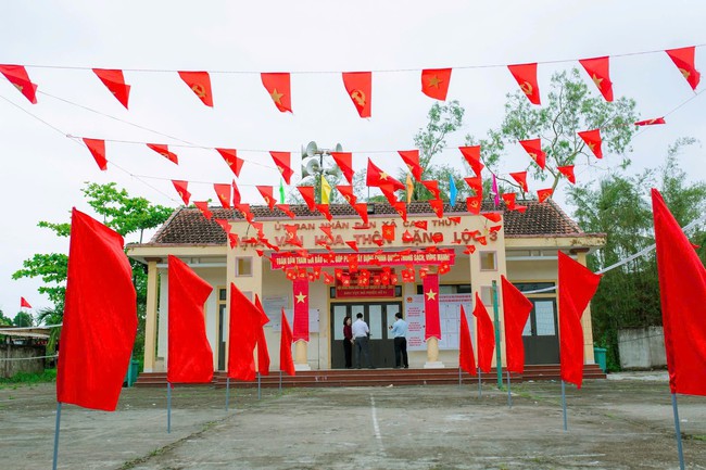 V&ugrave;ng bi&ecirc;n giới Quảng Trị rộn r&agrave;ng trước ng&agrave;y hội non s&ocirc;ng- Ảnh 6.