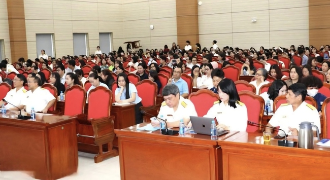 Đồng Nai đối thoại hơn 300 doanh nghiệp: Gỡ vướng ch&iacute;nh s&aacute;ch thuế, đồng h&agrave;nh c&ugrave;ng phục hồi kinh tế- Ảnh 1.