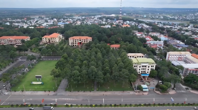 Đồng Nai trước &ldquo;c&uacute; h&iacute;ch&rdquo; lịch sử: Tiến gần mục ti&ecirc;u th&agrave;nh phố trực thuộc Trung ương- Ảnh 2.