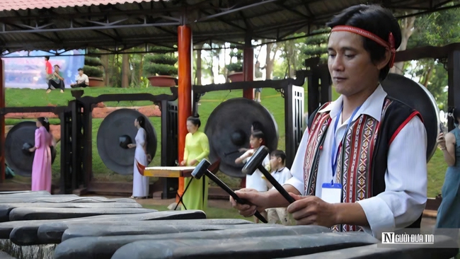 Đ&aacute;nh thức &ldquo;hồn cốt&rdquo; S&oacute;c Bom Bo: Khi di sản văn h&oacute;a S&rsquo;ti&ecirc;ng trở th&agrave;nh động lực ph&aacute;t triển du lịch bền vững- Ảnh 2.