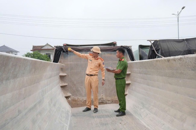 Quảng Trị tổng r&agrave; so&aacute;t, siết chặt quản l&yacute; phương tiện ngay từ gốc- Ảnh 1.