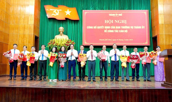 Huế điều động, bổ nhiệm h&agrave;ng loạt Gi&aacute;m đốc Sở - Ảnh 2.