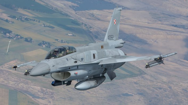 Cập nhật giữa vòng đời khiến tiêm kích F-16 “lợi hại hơn xưa”- Ảnh 7.