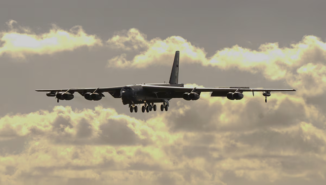 Hiệu quả cực cao của máy bay ném bom B-52H Stratofortress- Ảnh 7.