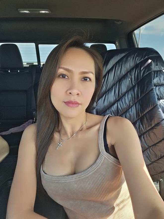 Ca sĩ Lê Uyên Nhi