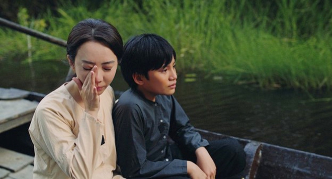 "Hoa hậu làng hài" già nua khác thường gây tò mò- Ảnh 8. "Hoa hậu làng hài" già nua khác thường gây tò mò- Ảnh 8.