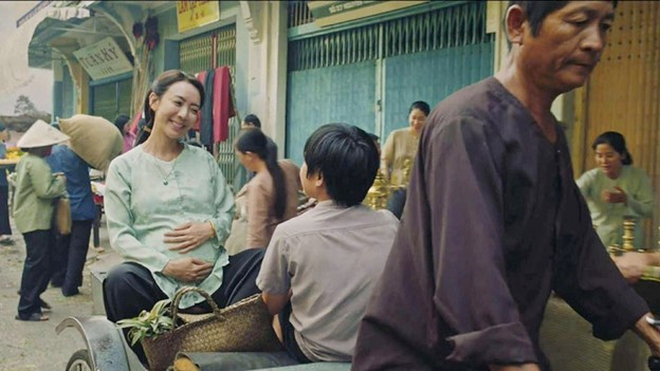 "Hoa hậu làng hài" già nua khác thường gây tò mò- Ảnh 7. "Hoa hậu làng hài" già nua khác thường gây tò mò- Ảnh 7.