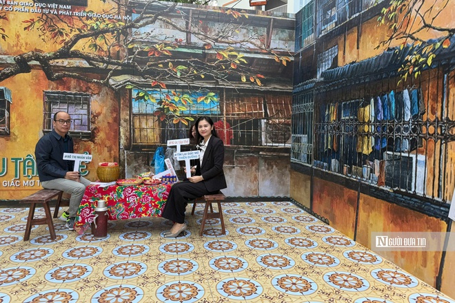 Ra mắt sách "Khu tập thể - tìm lại giấc mơ thiên đường"- Ảnh 7. Ra mắt sách "Khu tập thể - tìm lại giấc mơ thiên đường"- Ảnh 7.