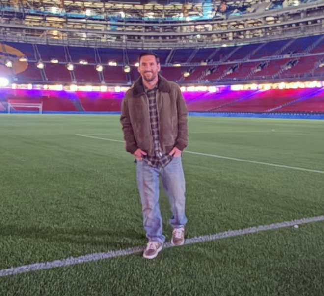 Messi bày tỏ mong muốn trở lại Camp Nou để nói lời tạm biệt - Ảnh 1.