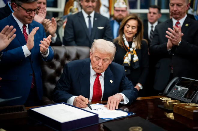 Chính phủ Mỹ mở cửa trở lại, xuất hiện thời hạn chót mới - Ảnh 1.