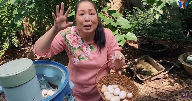 NSND Hồng Vân viên mãn trong cơ ngơi dưỡng già nhiều người mơ ước - Ảnh 17.