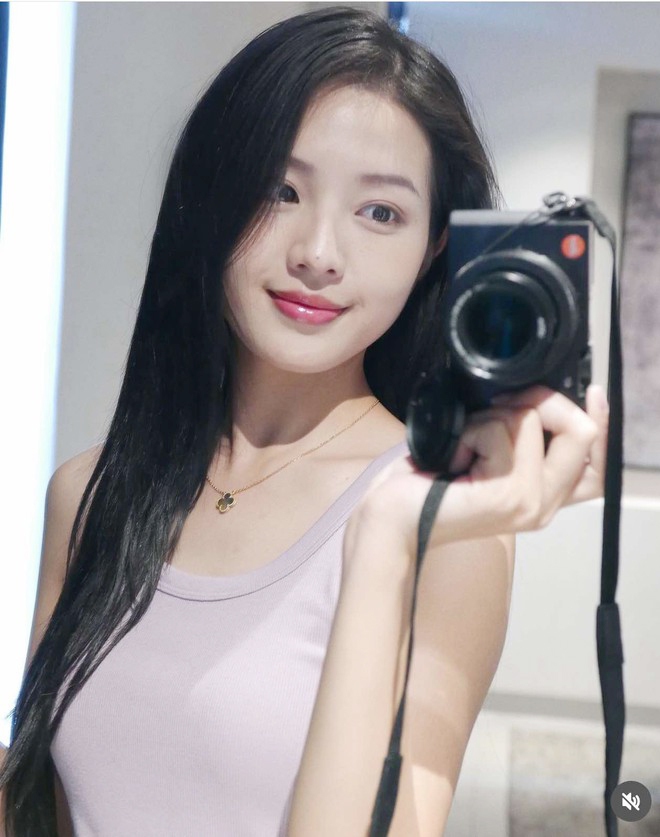 "Ngọc nữ thế hệ mới" sở hữu vẻ đẹp trong trẻo, style đời thường xuất sắc - Ảnh 10.